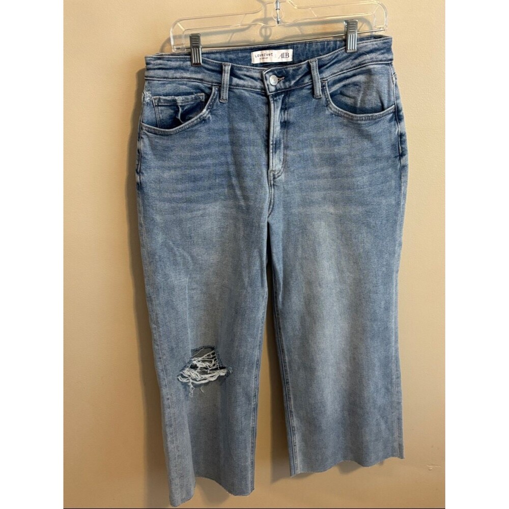 Lovervet By Vervet Jeans Women’s Size 32/15 Raw Hem wide leg